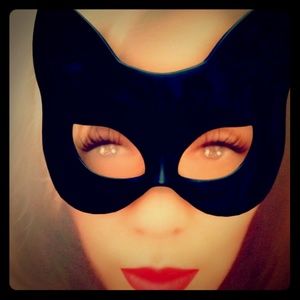 Meet your Posher, Mrs. ALYBIRD